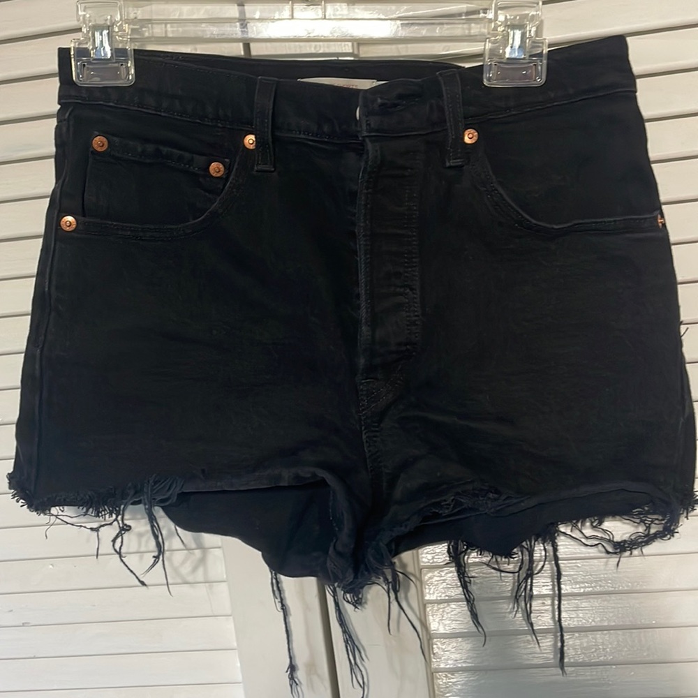 Levi ribcage Jean shorts